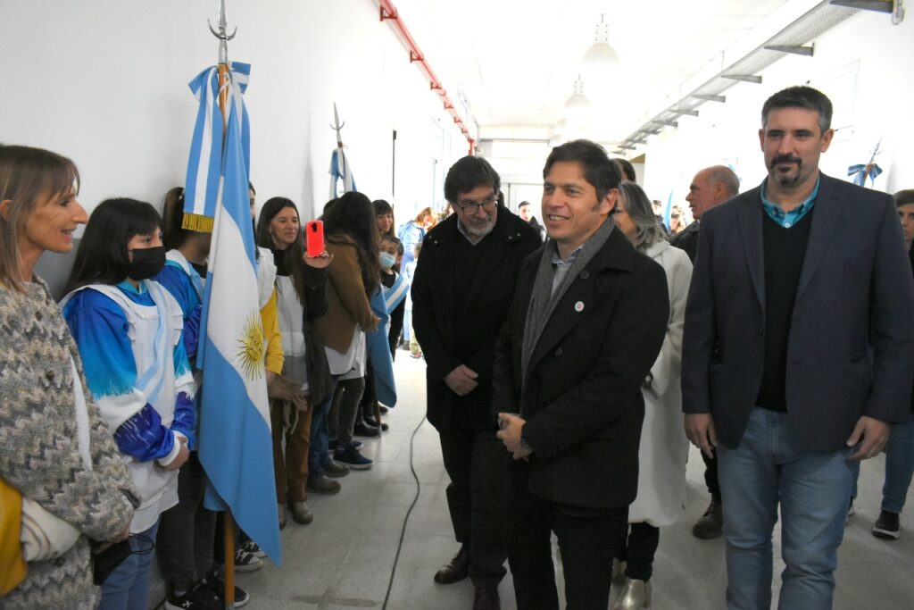 General Alvarado: Visita del Gobernador Kicillof